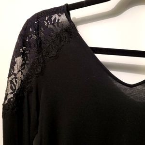 H&M lace shoulder top